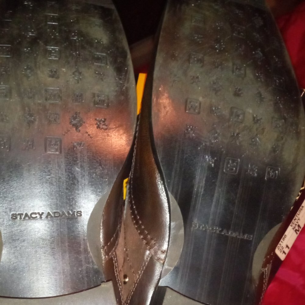 Shoes - Picture 4 of 4